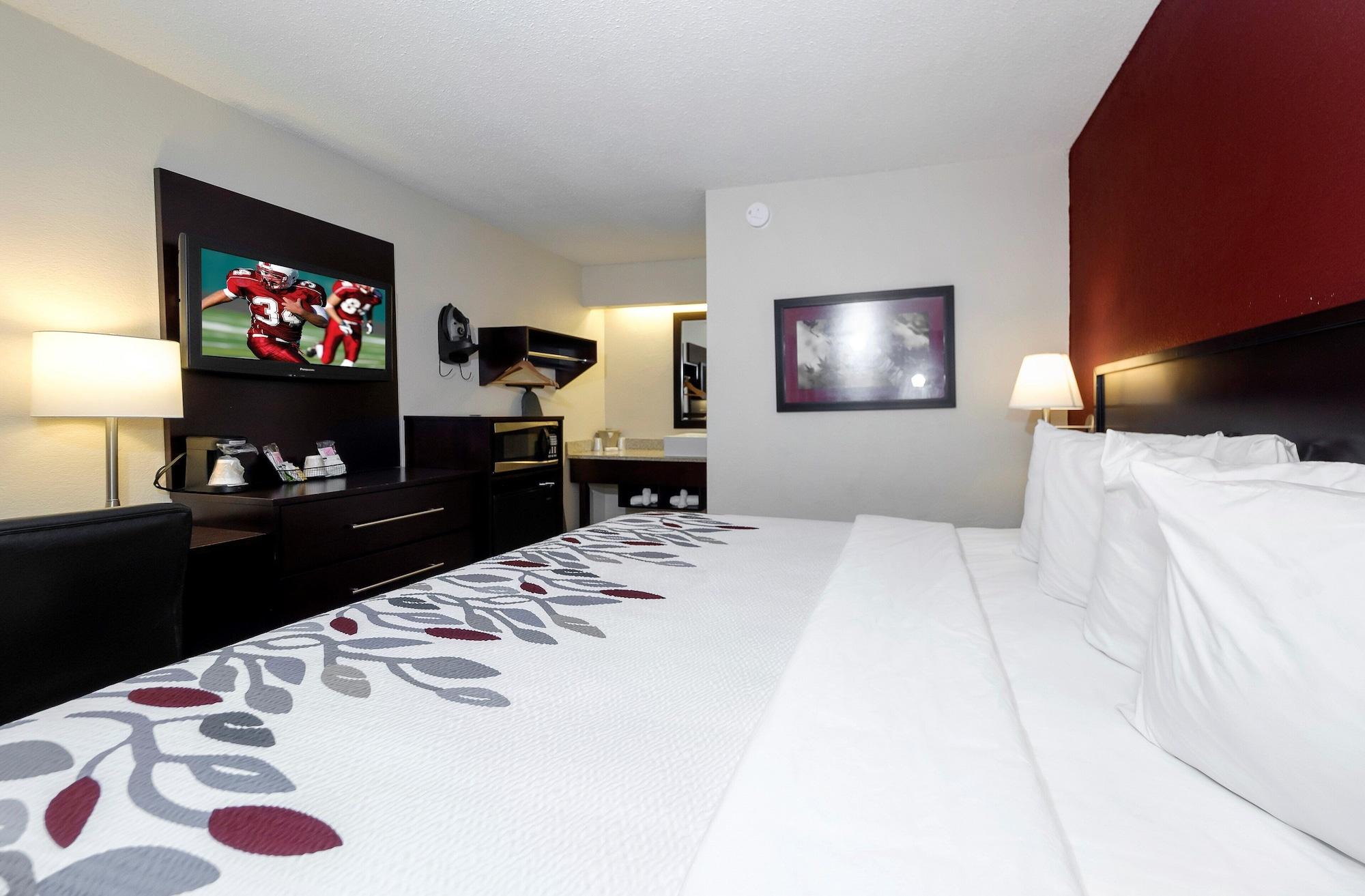 Red Roof Inn Lansing East - Msu Zewnętrze zdjęcie