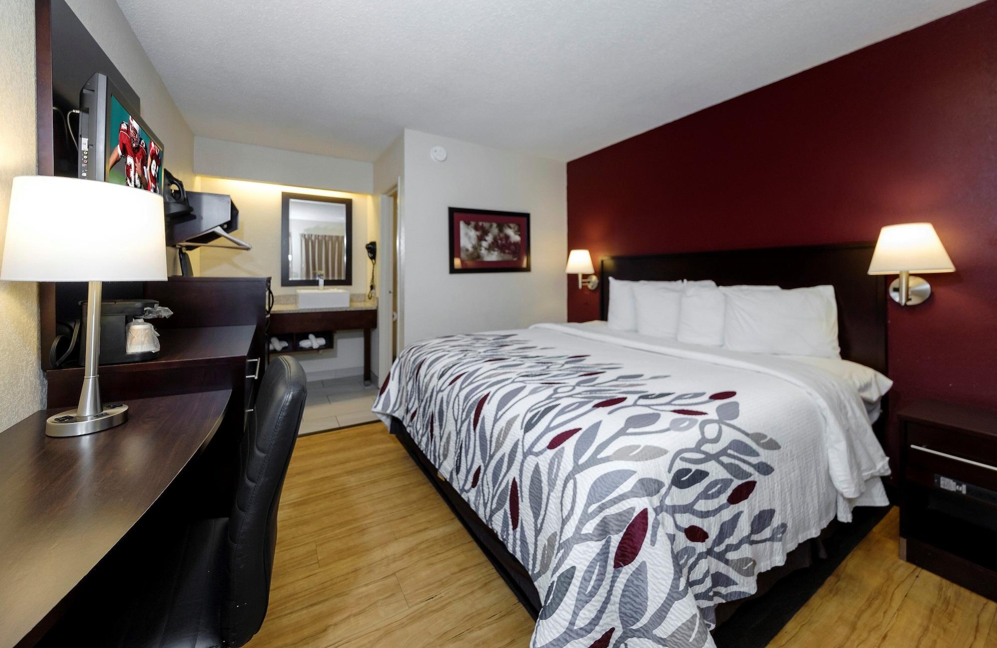 Red Roof Inn Lansing East - Msu Zewnętrze zdjęcie