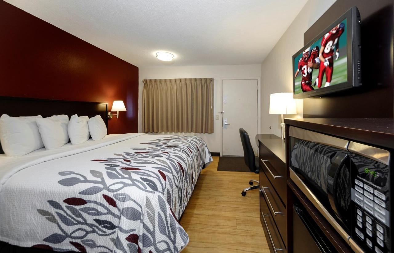 Red Roof Inn Lansing East - Msu Zewnętrze zdjęcie