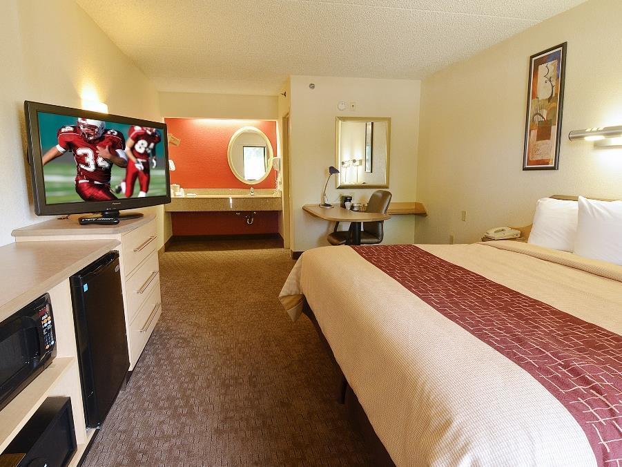 Red Roof Inn Lansing East - Msu Zewnętrze zdjęcie